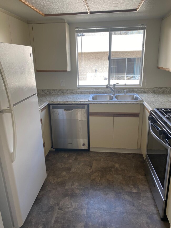 Photo - 1810 Federal Ave Unit #7