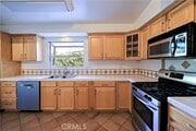 Photo - 5913 Ostrom Ave