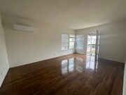 Photo - 4107 Wade St