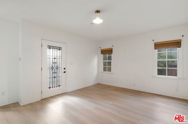 Photo - 4108 Harter Ave