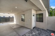 Photo - 1055 Palms Blvd House