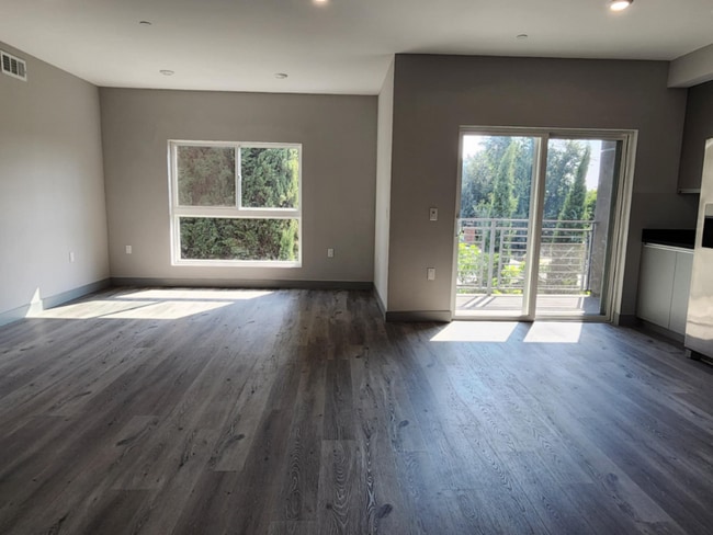 Photo - 7040 Woodman Ave Apartment Unit 205