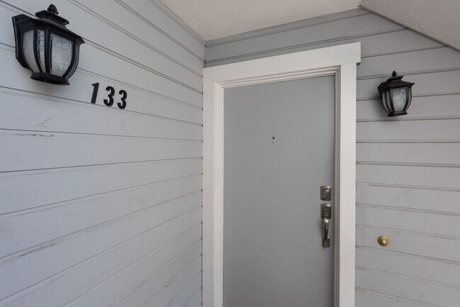 Photo - 133 Mangano Cir