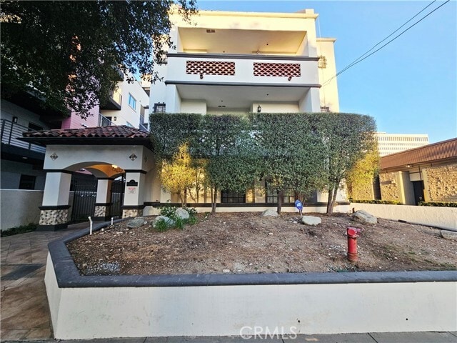 Photo - 156 S Oak Knoll Ave Unit 209