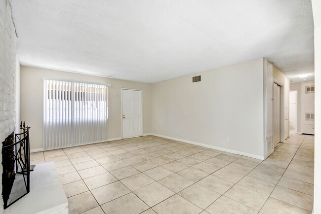 Photo - 13874 McDonnell St Unit 13876