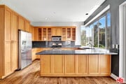 Photo - 6396 Weidlake Dr House