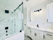 Photo - 439 1/2 N Hayworth Ave-439.5 Unit 439.5