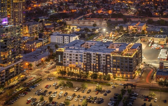 Building Photo - Modera San Diego