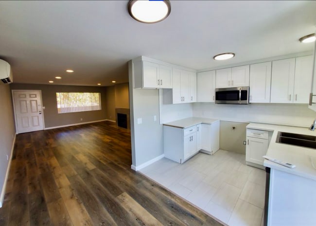 Building Photo - 4225 Inglewood Blvd Unit 202 Rental