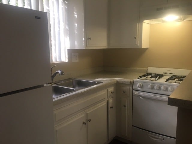 Photo - Ponderosa Apartments