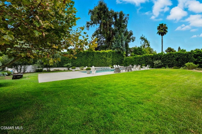 Photo - 5101 Vanalden Ave