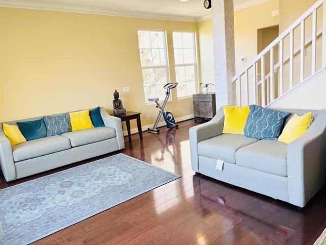 Building Photo - 1421 University Cir Rental