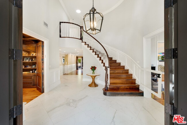 Photo - 13037 San Vicente Blvd