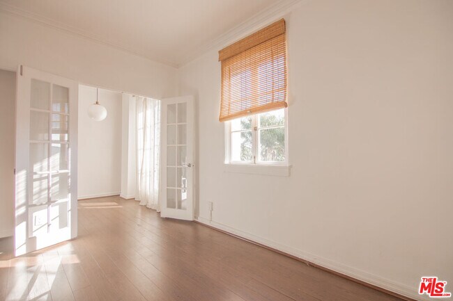 Photo - 1201 N Crescent Heights Blvd Unit 203