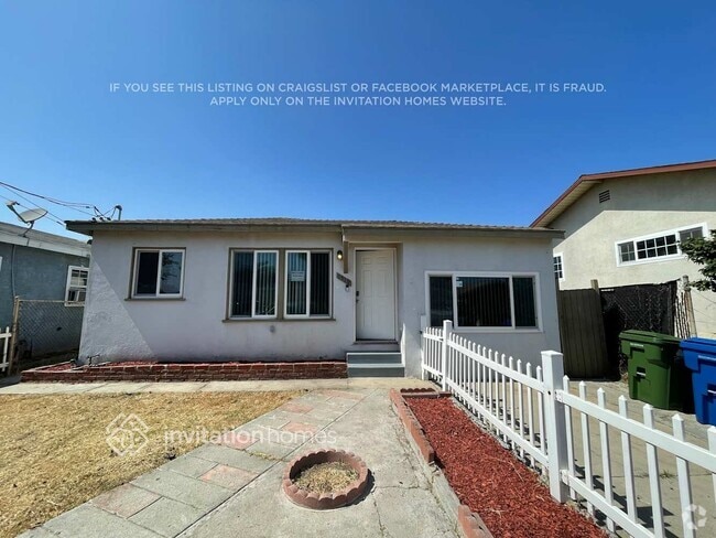 Building Photo - 1519 E L St Rental