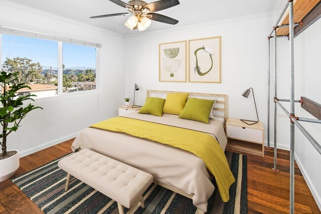 Photo - Mission Valley/Linda Vista 2 Bed Updated home with mountain views