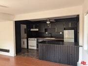 Photo - 1323 N Olive Dr