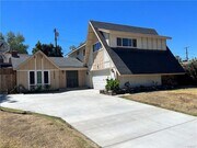 Photo - 1344 Morrison Dr House