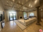 Photo - 458 Flores St