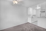 Photo - 934 6th St Apartments