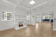 Photo - Fully Renovated 3 Bed 2 Bath Craftsman In ... House