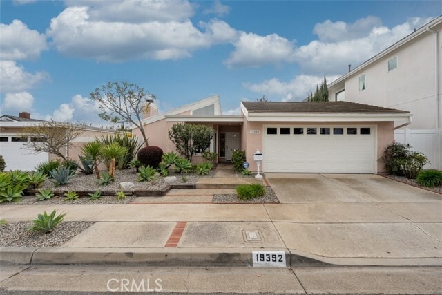 Photo - 19392 Sierra Bello Rd House