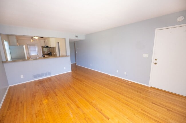 Photo - 4646-48 Louisiana St Unit 4648 Louisiana Street