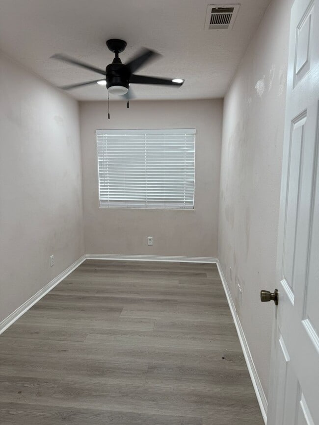 Photo - Charming 3-Bedroom Home with Spacious Yard