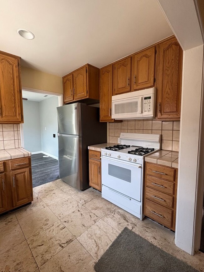 Photo - Charming 3 Bed / 2 Bath Home in Bixby Knolls, Long Beach – Move-In Ready!