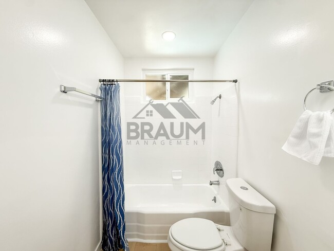 Photo - 18350 Napa St Unit 14