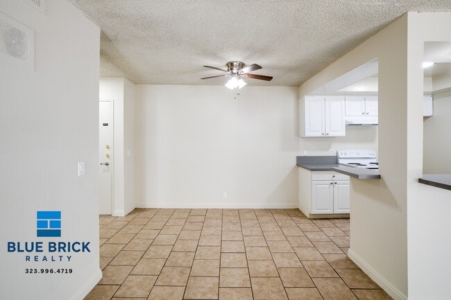 Building Photo - 451 S Harvard Blvd Unit 225
