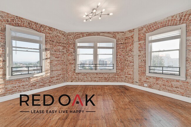 Photo - 102 N Glendale Ave Unit 205