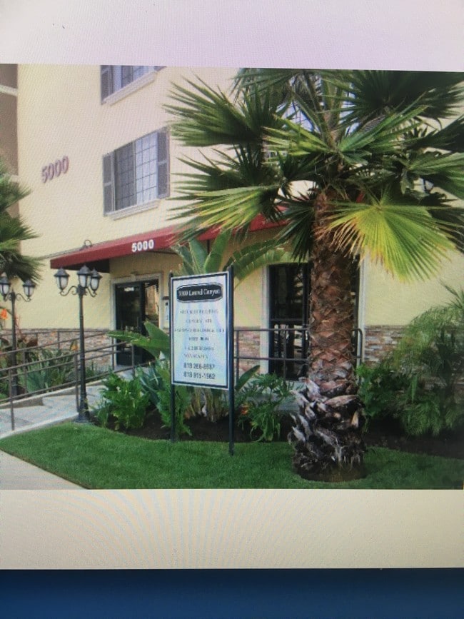 Building Photo - 5000 Laurel Canyon Blvd Rental