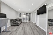 Photo - 201 E 91st St House