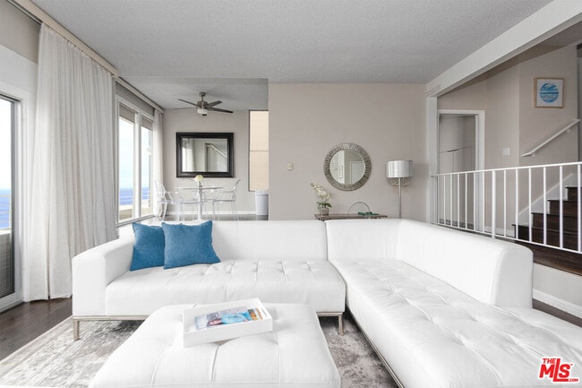 Photo - 18065 Coastline Dr Unit 1