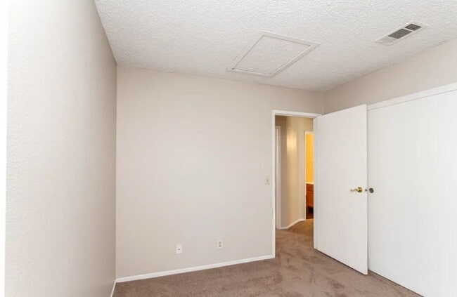 Photo - 32428 Giverny Ct