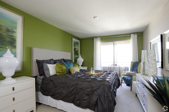 Photo - 5945 Linda Vista Rd Unit ID1266116P