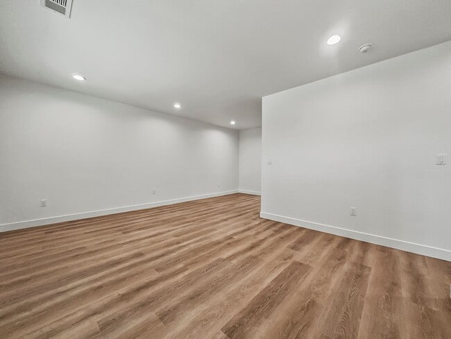 Photo - 12301 Flint Pl