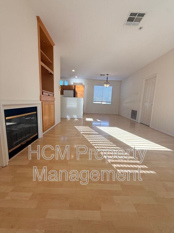 Photo - 2352 Sunningdale Dr