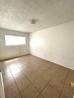 Photo - 429 W 6th St