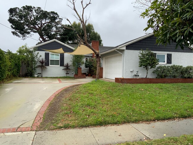 Photo - Spacious 3BD Home with Large Backyard, Quartz Counters & 2-Car Garage