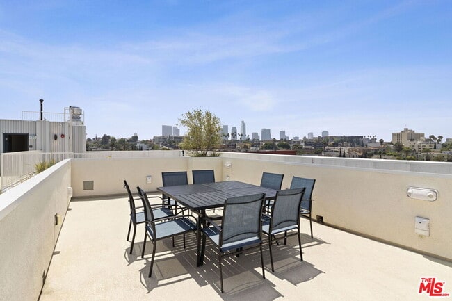 Photo - 132 Rosemont Ave Unit 301