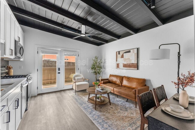 Photo - 2722 Nye St Unit 2