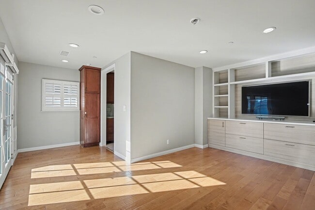 Photo - 2450 Queensberry Road • Pasadena 4BR | 3BA |
