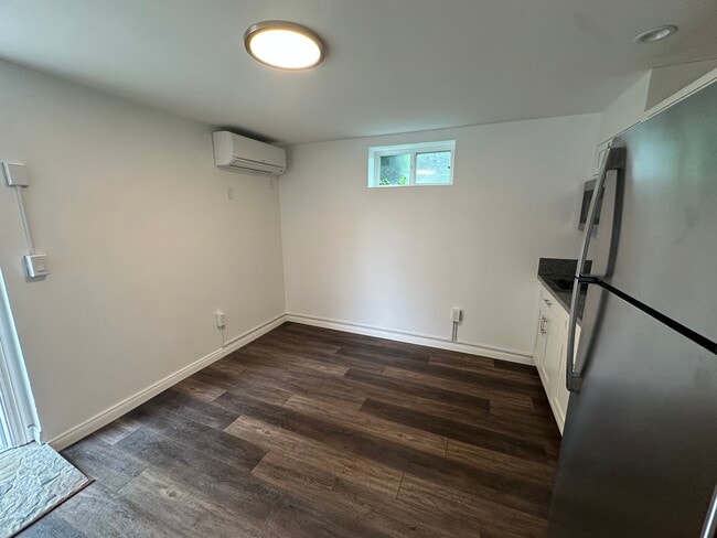 Photo - 6108 Carmen Pl