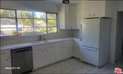 Photo - 17402 Hart St