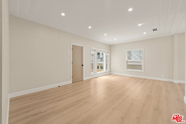 Photo - 1117 S Wooster St Unit 1119