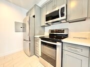 Photo - 1948 S Rimpau Blvd Apartment Unit 1