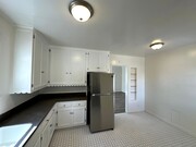 Photo - MOVE-IN SPECIAL!  $600 off the first year'... Unit 624 1/2 N Spaulding Ave