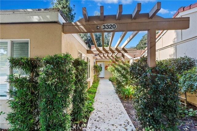 Photo - 3320 Via Carrizo Unit C